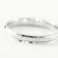 Alliance Caroline Sablee Ruban Plat Or Blanc