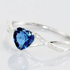 Bague Clothilde Or Blanc Topaze Et Oxyde De Zirconium