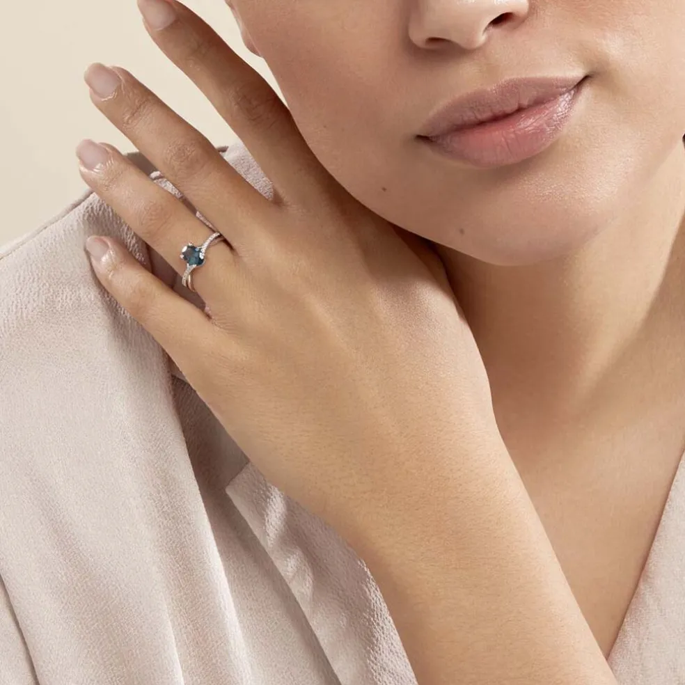 Bague Haissa Or Blanc Topaze Et Oxyde De Zirconium