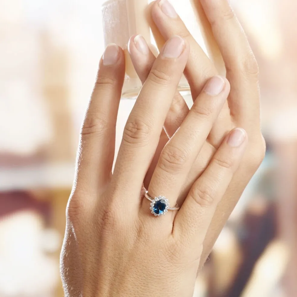 Bague Or Blanc Quintilla Topaze London Blue Et Oxydes