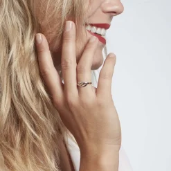 Bague Or Jaune Daegan Oxydes De Zirconium