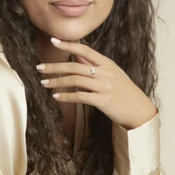 Bague Pollie Or Blanc Topaze Bleu Sky Oxyde De Zirconium