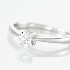 Bague Solitaire Aphrodite Or Blanc Diamant