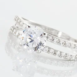 Bague Solitaire Cesarine Or Blanc Oxyde De Zirconium