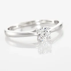 Bague Solitaire Fiona Or Blanc Diamant Synthetique