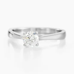 Bague Solitaire Fiona Or Blanc Diamant Synthetique