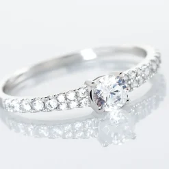 Bague Solitaire Francoise-marie Or Blanc Oxyde De Zirconium