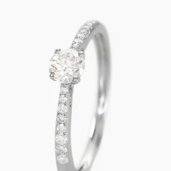 Bague Solitaire Hemera Or Blanc Diamant Synthetique