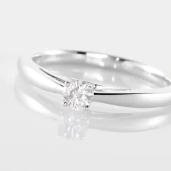 Bague Solitaire Iris Or Blanc Diamant