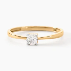 Bague Solitaire Or Jaune Eclat D'etoile Oxyde De Zirconium
