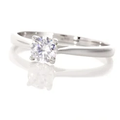 Bague Solitaire Victoria Or Blanc Diamant