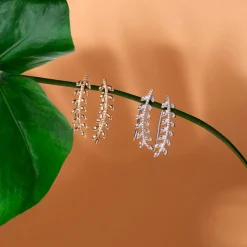 Boucles D'oreilles Grimpantes Folia Argent Blanc