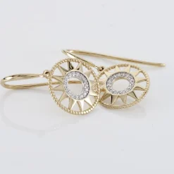 Boucles D'oreilles Pendantes Thallya Or Jaune Oxyde De Zirconium