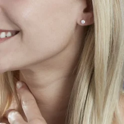 Boucles D'oreilles Puces 4 Griffes Or Blanc Diamant Synthetique