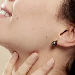 Boucles D'oreilles Puces Baroque Or Jaune Perle De Culture De Tahiti