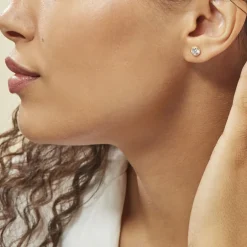 Boucles D'oreilles Puces Daria Serti Clos Or Jaune Oxyde De Zirconium