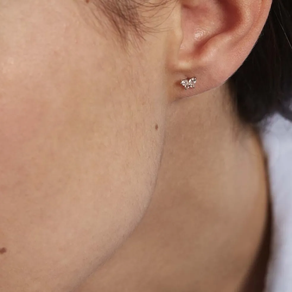 Boucles D'oreilles Puces Eleanor Fleur Or Blanc Oxyde De Zirconium