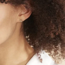 Boucles D'oreilles Puces Eleanor Fleur Or Jaune Oxyde De Zirconium