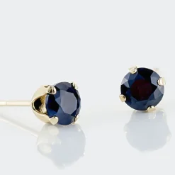 Boucles D'oreilles Puces Elea Serti Griffe Or Jaune Saphir