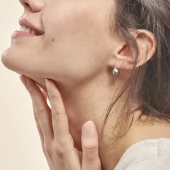 Boucles D'oreilles Puces Gatiene Or Blanc Perle De Culture Et Diamant