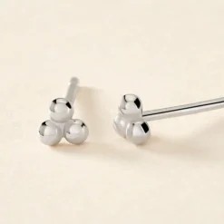 Boucles D'oreilles Puces Ina Argent Blanc