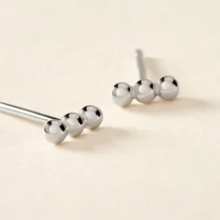Boucles D'oreilles Puces Ina Argent Blanc