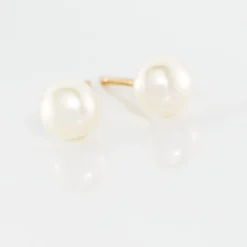 Boucles D'oreilles Puces Kesya Nacres Bouton Or Jaune Perle De Culture