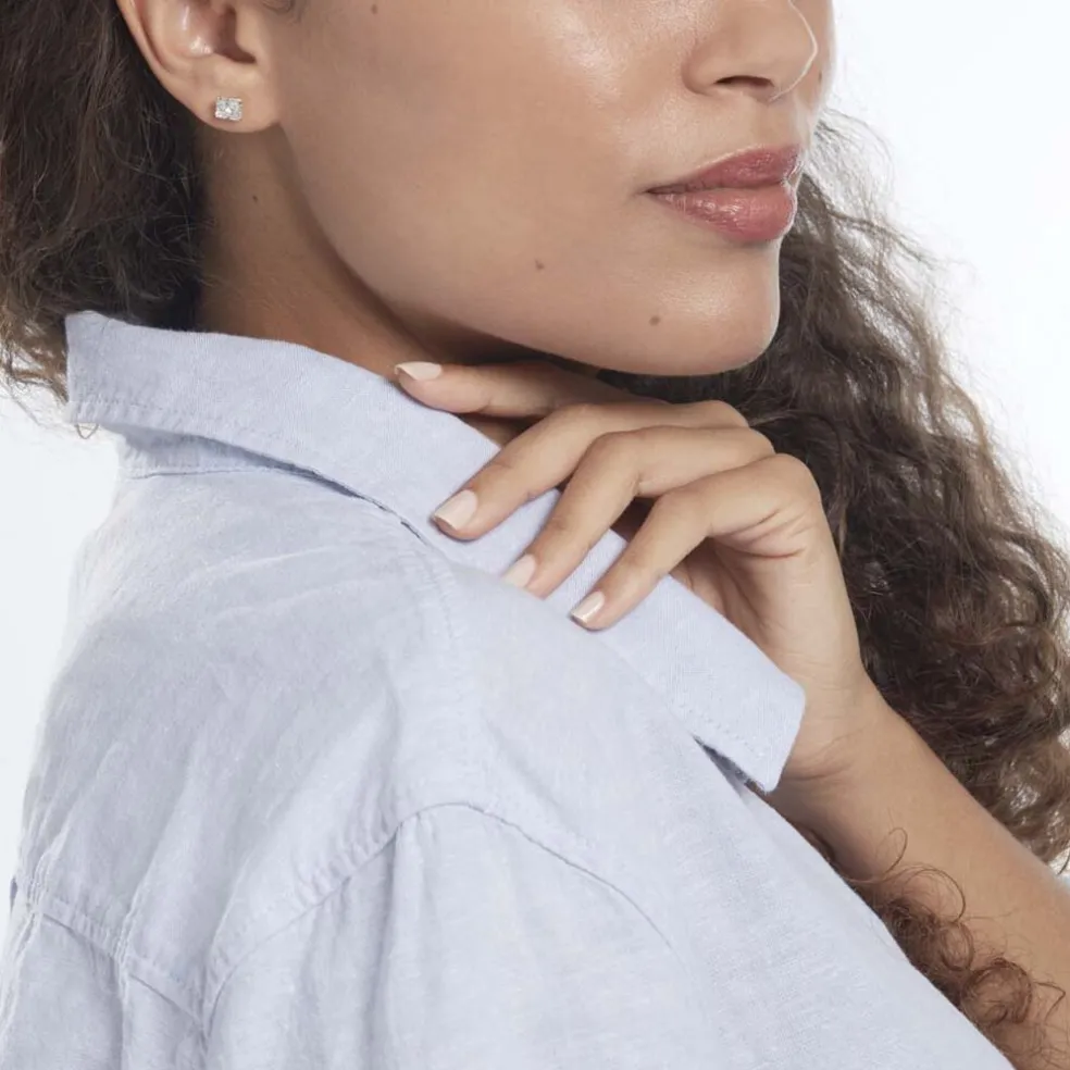 Boucles D'oreilles Puces Or Jaune Doreen Oxydes De Zirconium