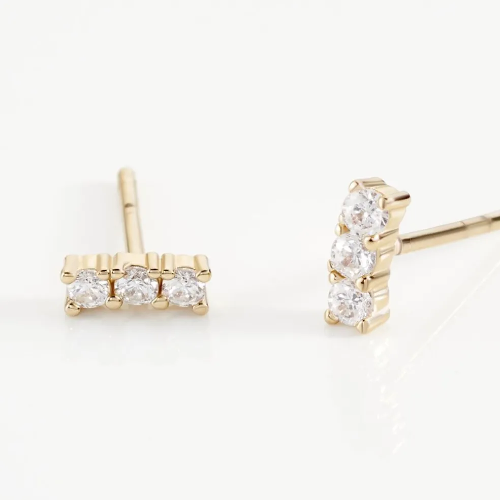 Boucles D'oreilles Puces Plaqué Or Jaune Alodia Oxydes De Zirconium