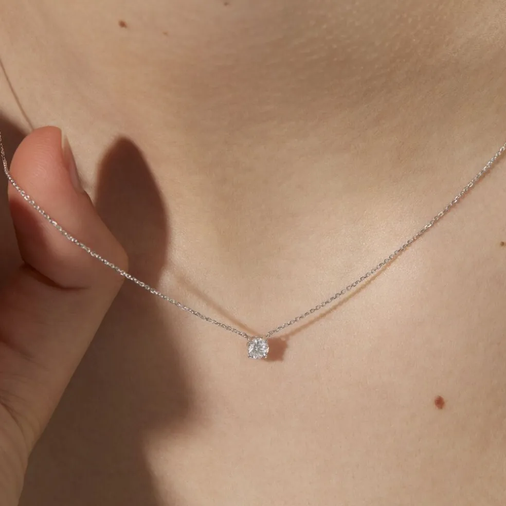 Collier Aphrodite Or Blanc Diamant Synthetique