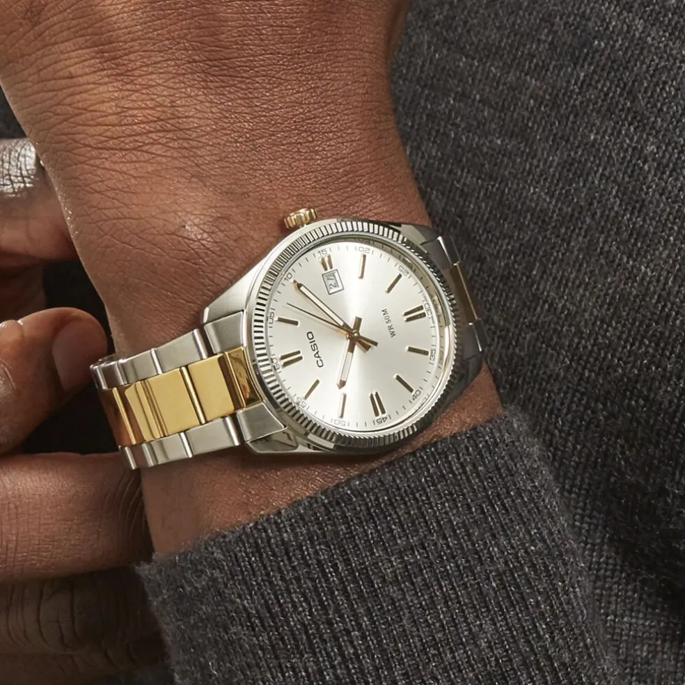 Montre Casio Collection Argenté