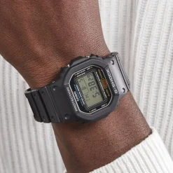 Montre Casio G-shock Black & White Gris