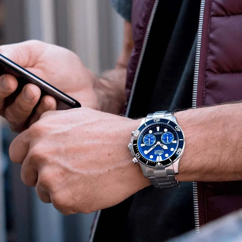 Montre Lotus Connected Bleu Et Noir