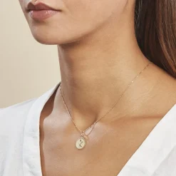 Pendentif Ange Rond Cisele Or Jaune