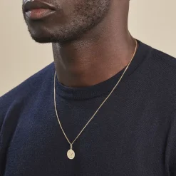 Pendentif Ange Rond Cisele Or Jaune