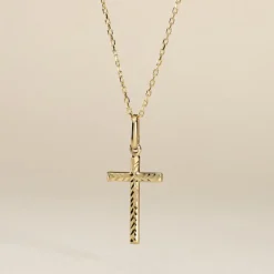 Pendentif Benny Croix Ciselee Or Jaune