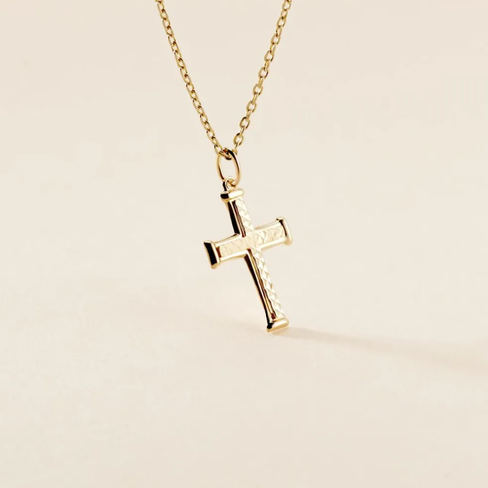 Pendentif Benny Croix Ciselee Or Jaune